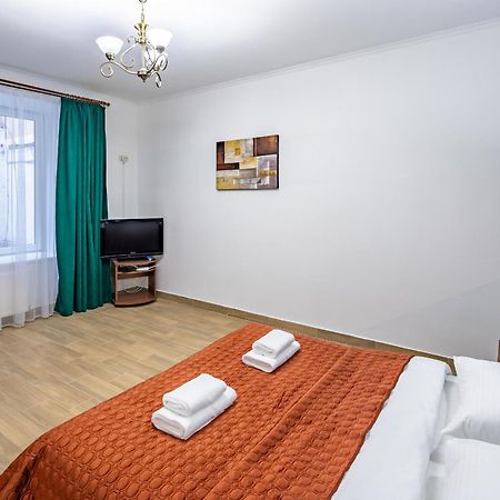Complex Of Central Apartments Lviv Bagian luar foto